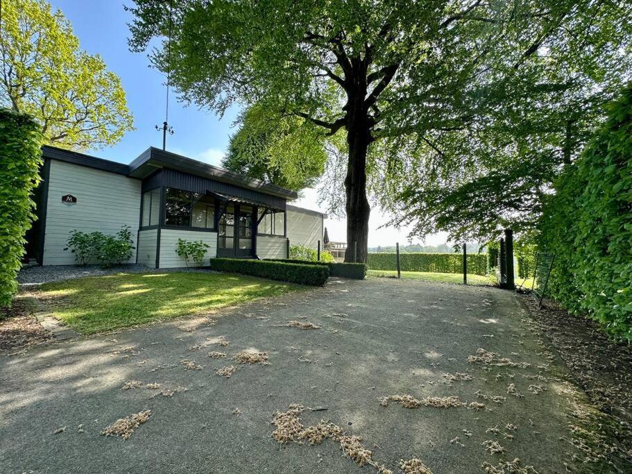 Le Chalet Du Lac Villa Robertville Eksteriør billede